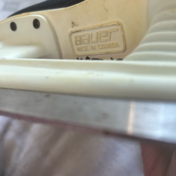 Bauer Panther ice skates, size 8 - Picture 6 of 6